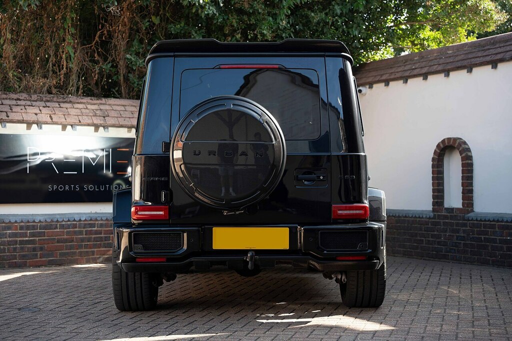 Mercedes-Benz G Class G63 V8 Biturbo Amg Black #4