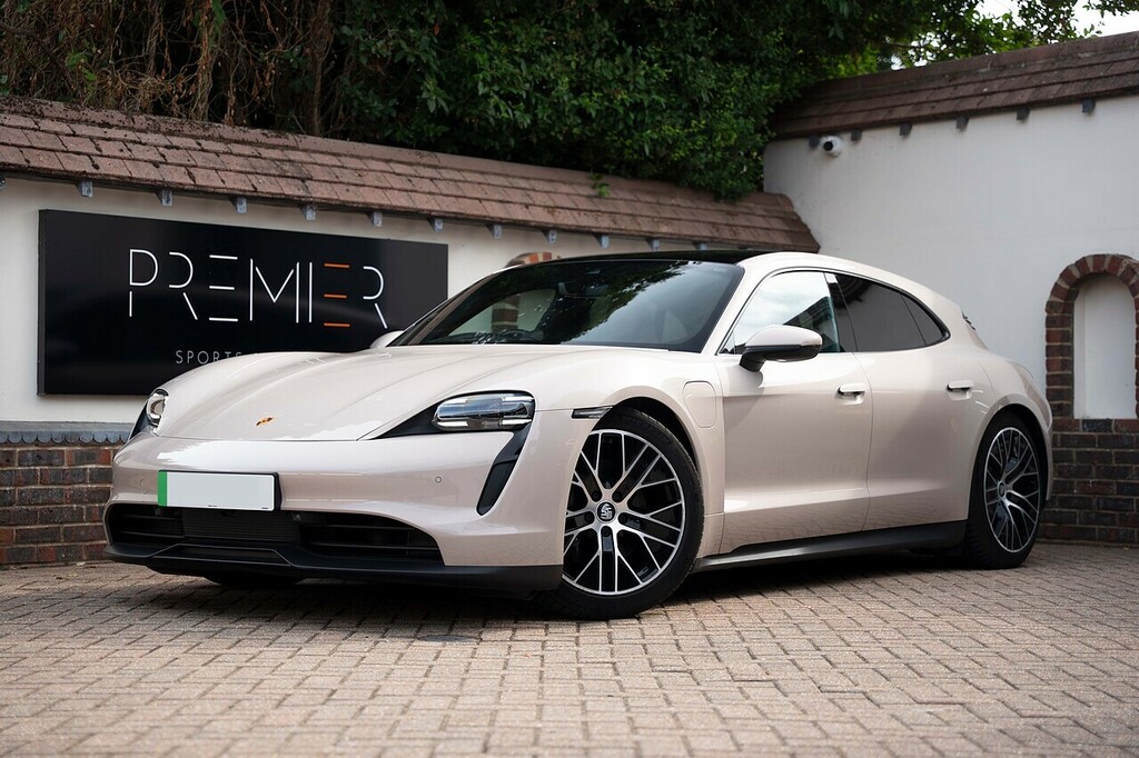 Porsche Taycan Performance Beige