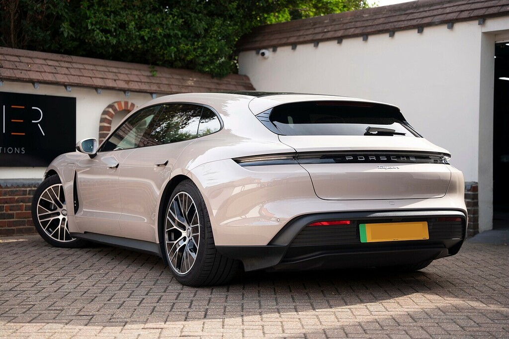 Porsche Taycan Performance Beige #5