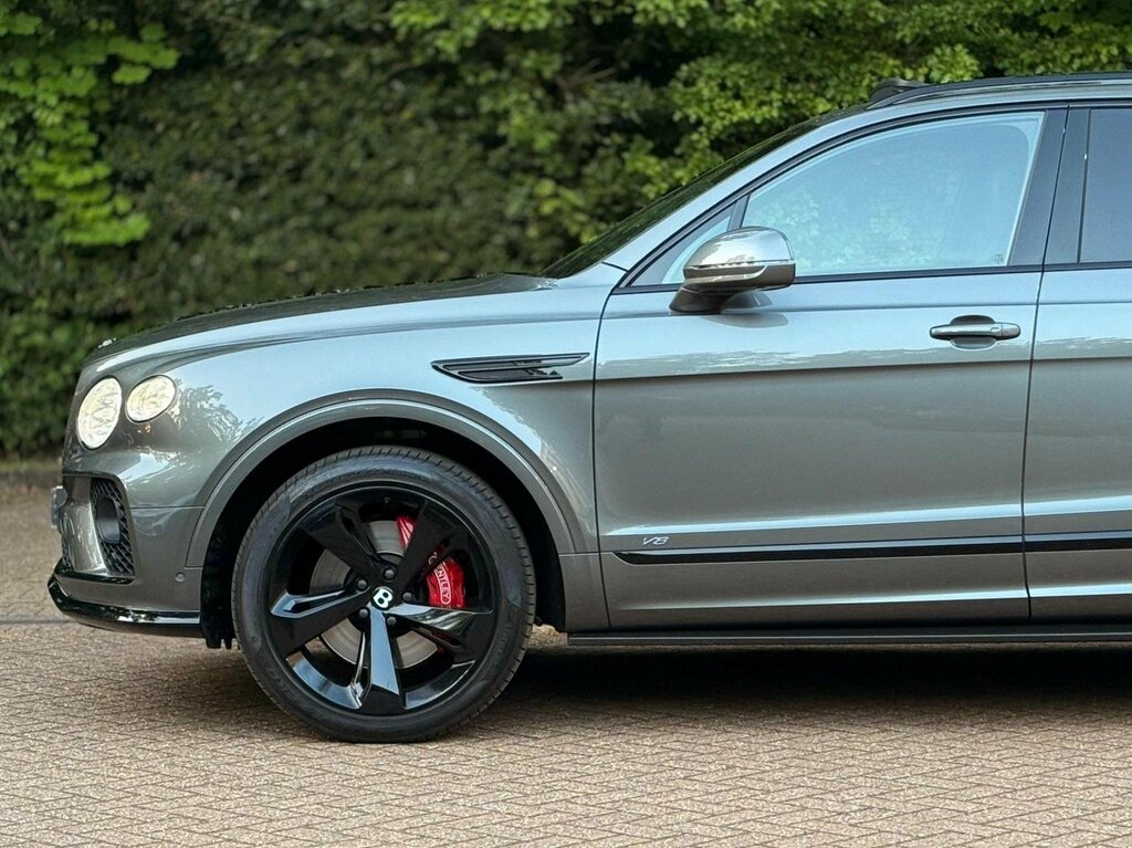 Bentley Bentayga V8 Black #11
