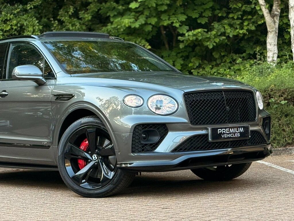 Bentley Bentayga V8 Black #23