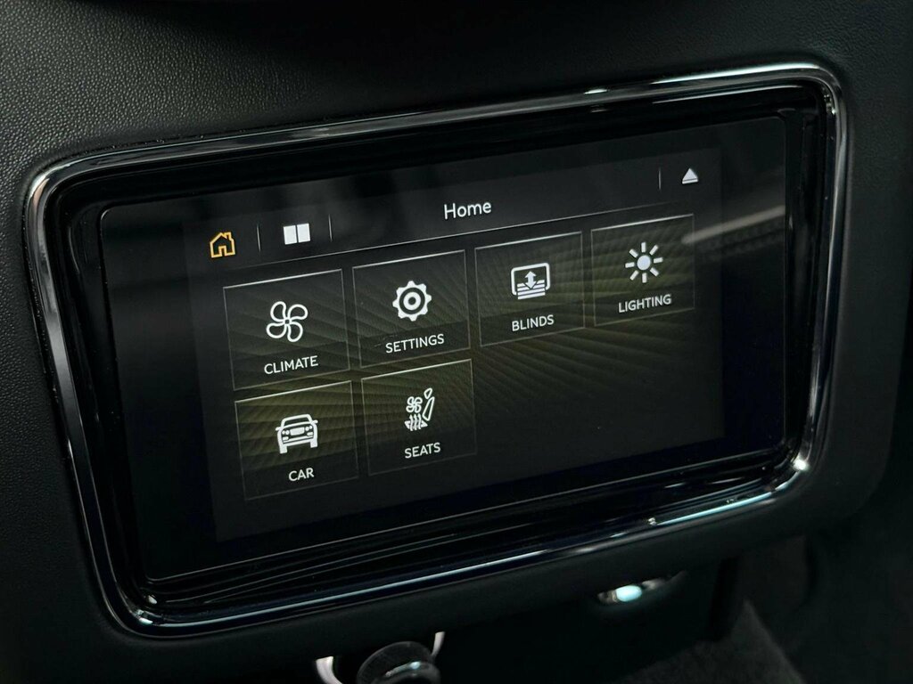 Bentley Bentayga V8 Black #46