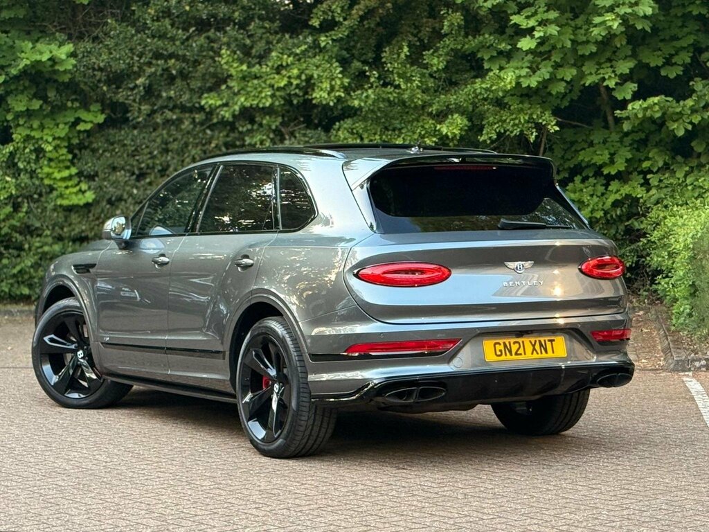 Bentley Bentayga V8 Black #92