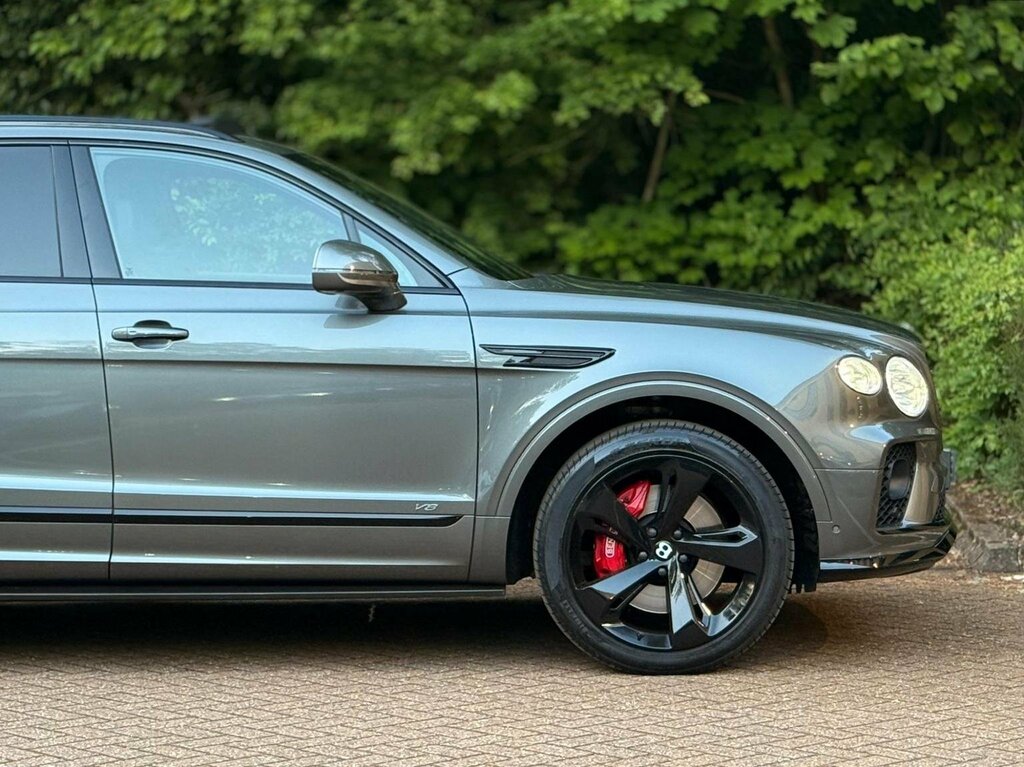 Bentley Bentayga V8 Black #20