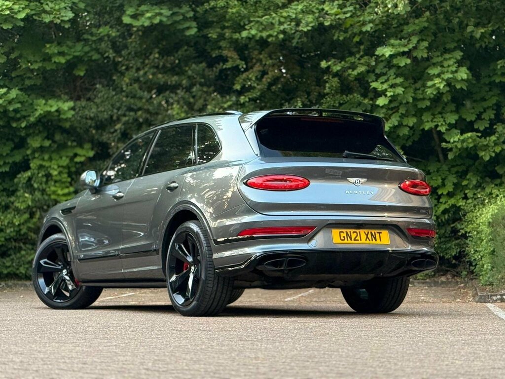 Bentley Bentayga V8 Black #13
