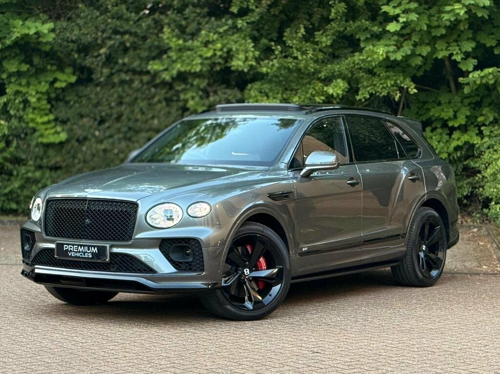 Bentley Bentayga V8 Black #8