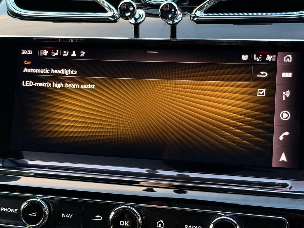 Bentley Bentayga V8 Black #86