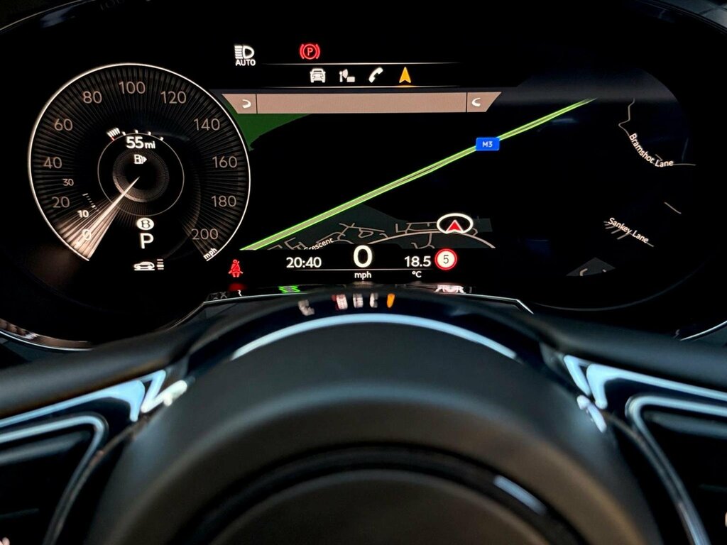 Bentley Bentayga V8 Black #57