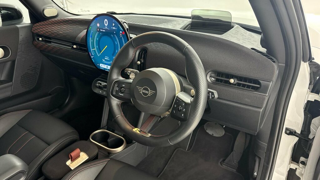 Mini Hatch Cooper C YK75GRA White #6