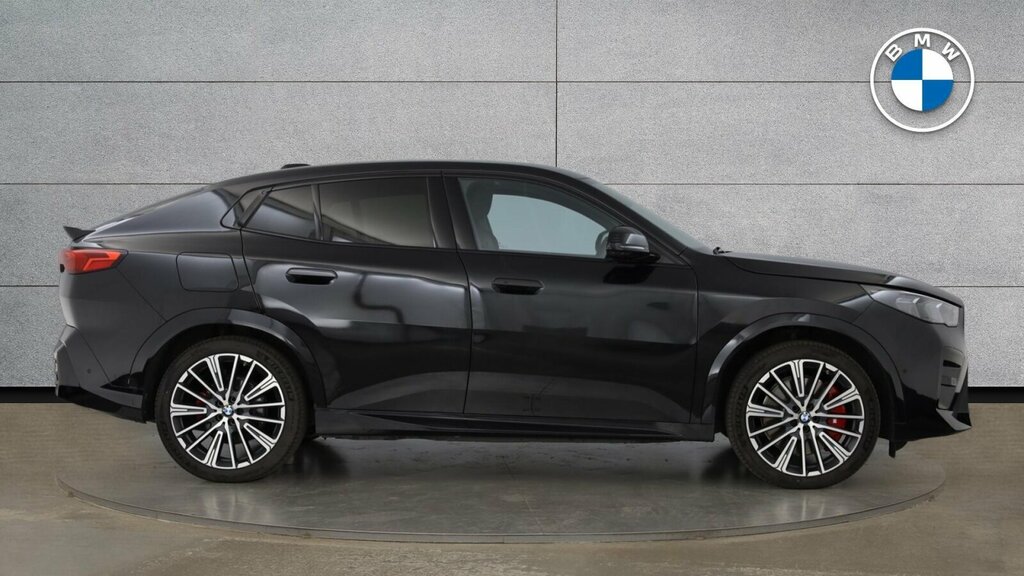 BMW iX2 Ix2 Xdrive30 M Sport Black #3