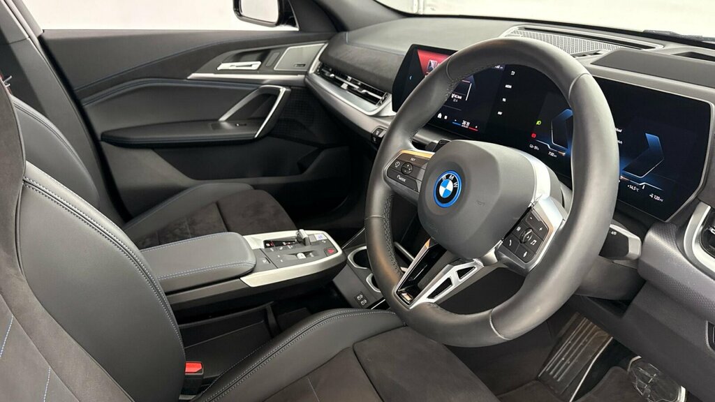 BMW iX2 Ix2 Xdrive30 M Sport Black #6