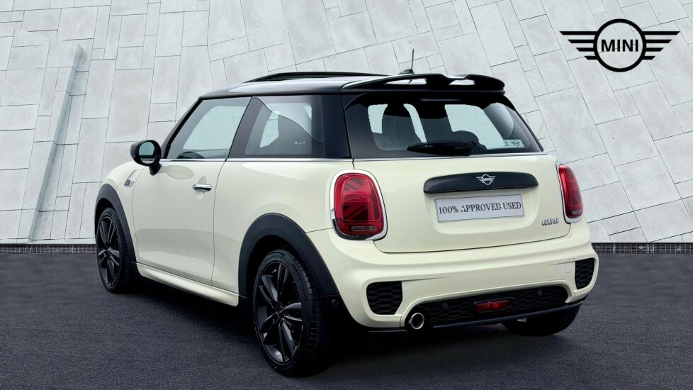 Mini Hatch 3-Door Hatch Cooper Sport OXZ7333 White #2