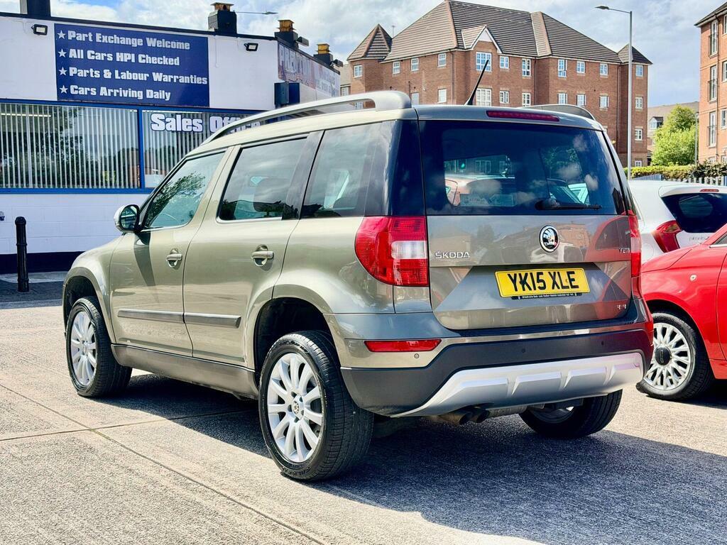 Skoda Yeti 2.0 Tdi Se Outdoor 4Wd Euro 5 Green #3