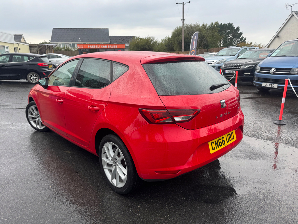 Seat Leon 1.6Td Se Dynamic Technology  #2