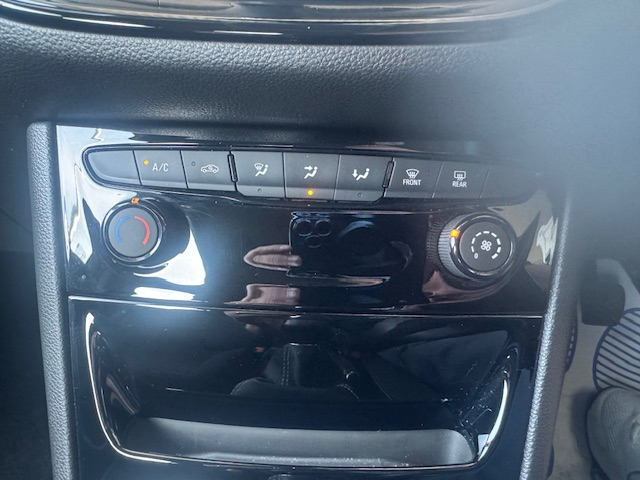Vauxhall Astra Cdti Design Silver #13