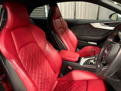 Audi S5 Hatchback Black #9