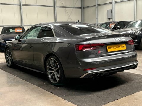Audi S5 Hatchback Black #4