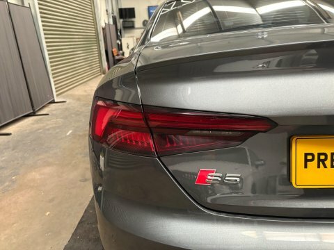Audi S5 Hatchback Black #48