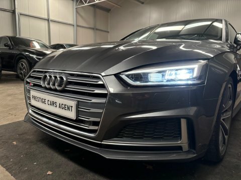 Audi S5 Hatchback Black #51