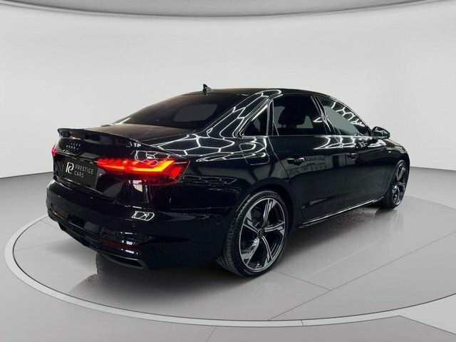Audi A4 Tfsi 35 Black Edition YD23CXU Black #3