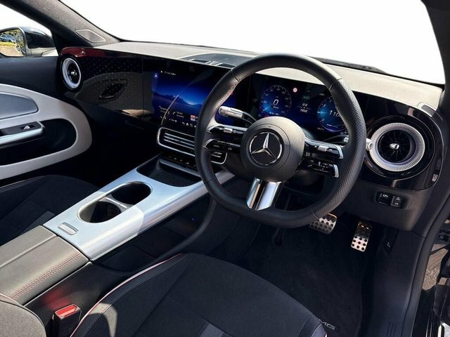 Mercedes-Benz CLA Class Cla200h Hybrid Amg Line Black #4