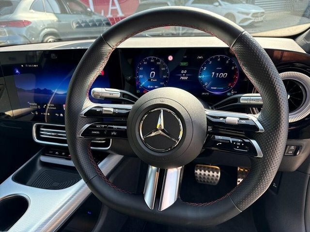Mercedes-Benz CLA Class Cla200h Hybrid Amg Line Black #5