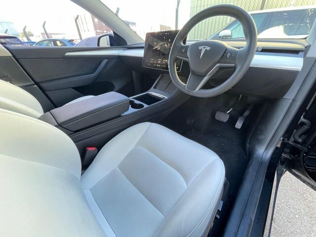 Tesla Model Y Motor Long Range Suv Black #6