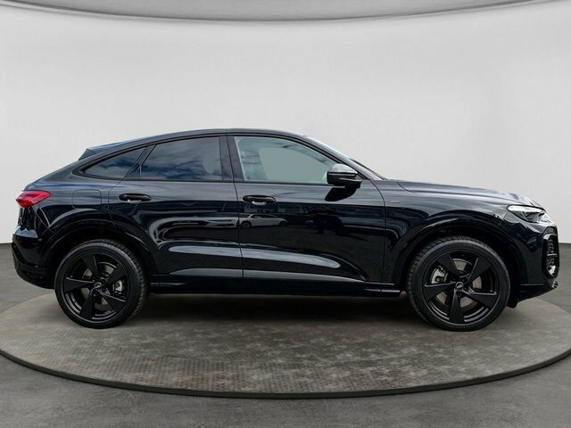 Audi Q5 Tdi S Line Sportback LM75JNL Black #6