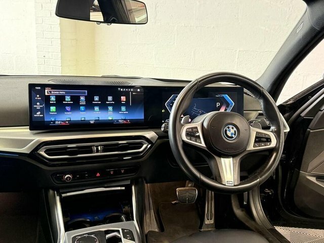 BMW 3 Series 330E 12Kwh M Sport Black #5