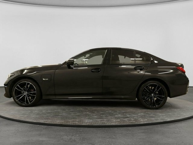 BMW 3 Series 330E 12Kwh M Sport Black #3