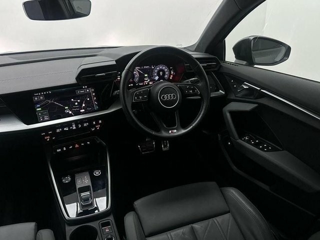 Audi A3 Tfsi 30 S Line VN71YXC Black #6