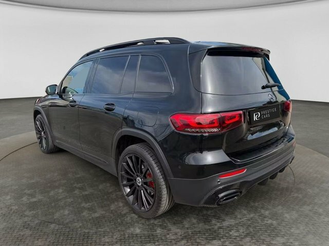Mercedes-Benz GLB Class Glb200 Amg Line Premium Black #4