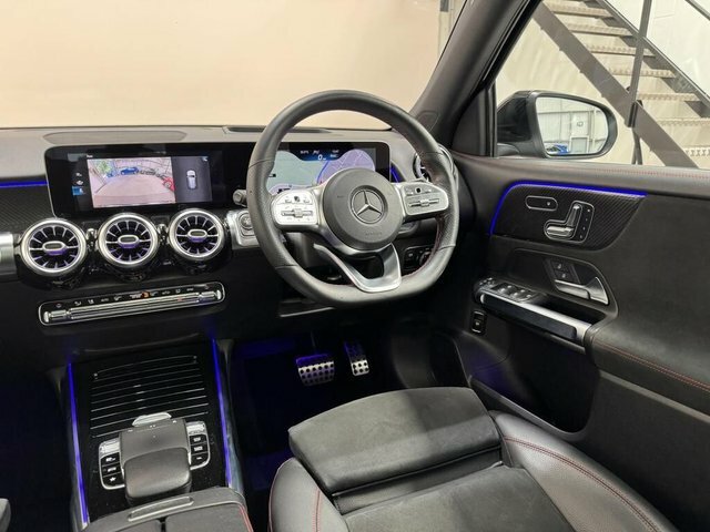 Mercedes-Benz GLB Class Glb200 Amg Line Premium Black #6