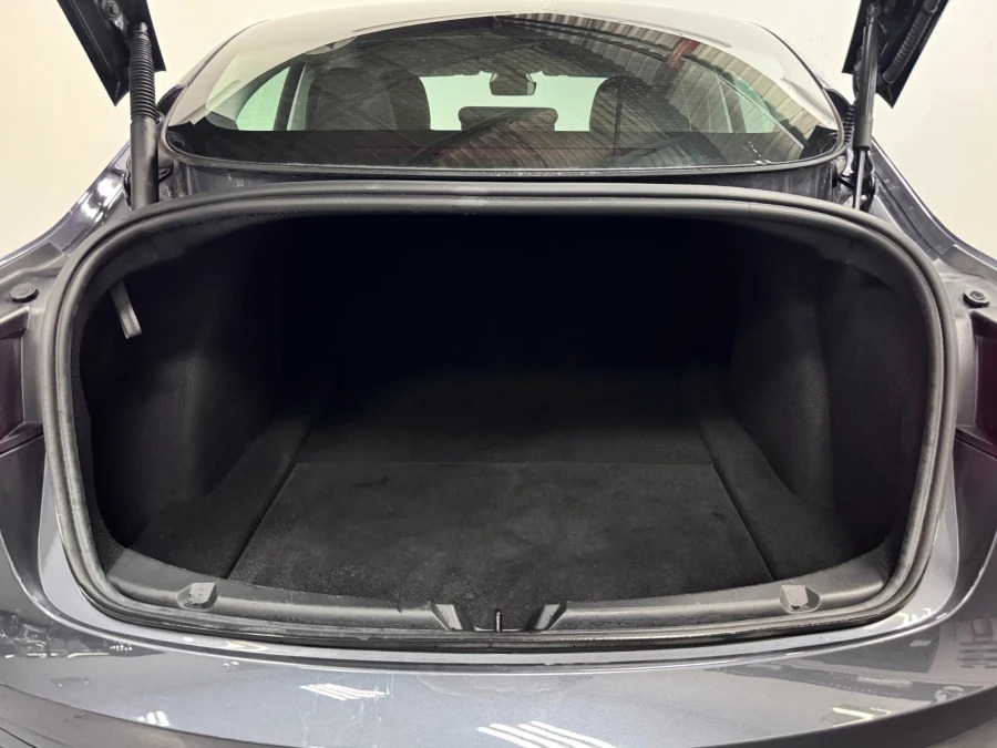Tesla Model 3 Dual Motor Long Range Saloon 4 MT73HCF Grey #6