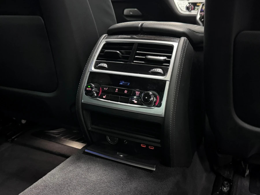 BMW 7 Series 3L Null Black #17