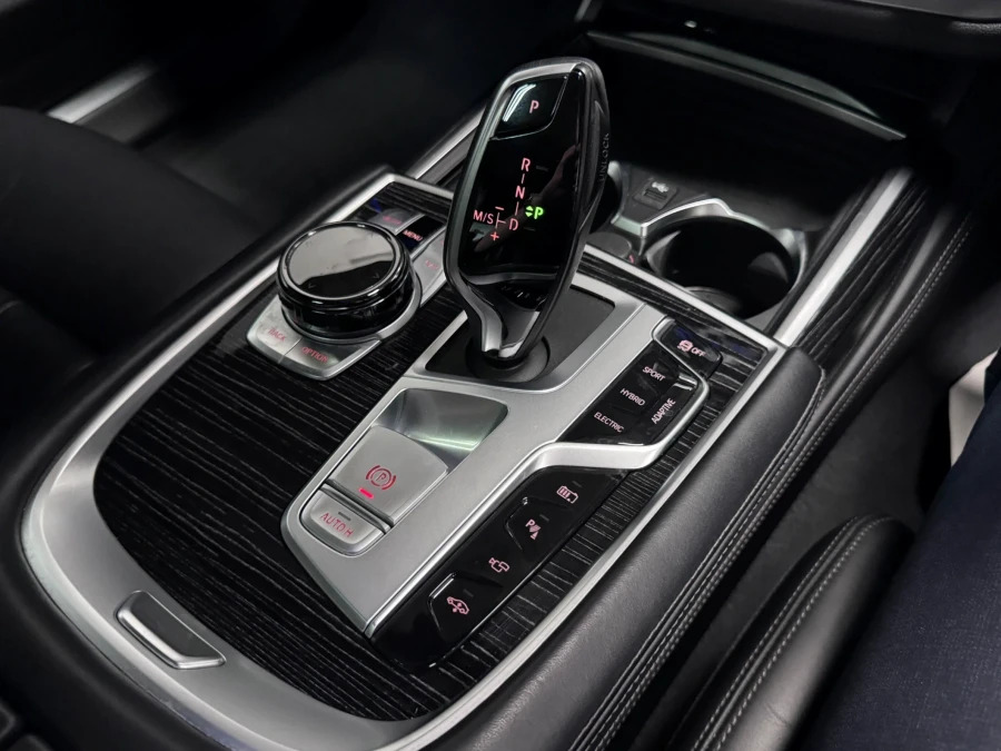 BMW 7 Series 3L Null Black #28