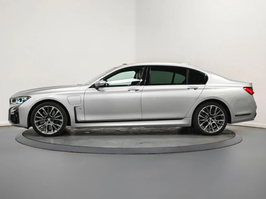 BMW 7 Series 745Le Xdrive M Sport Saloon Silver #4