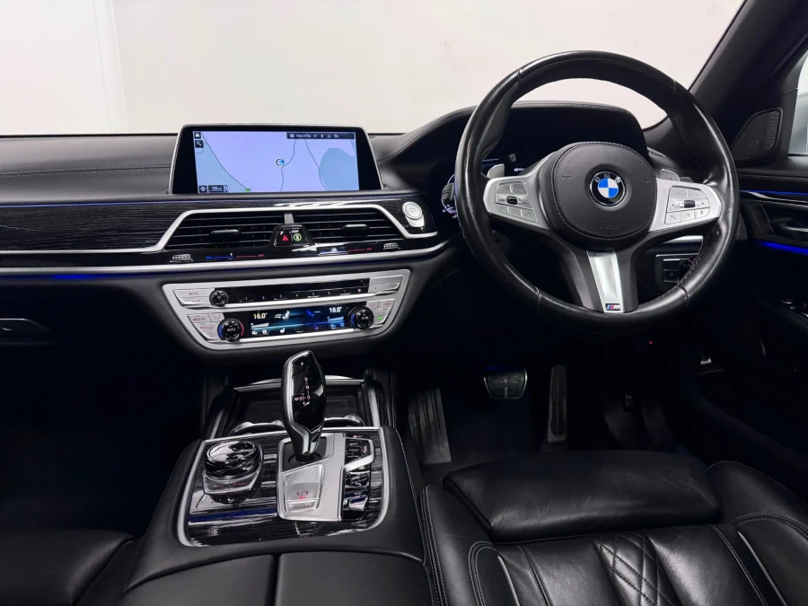 BMW 7 Series 3L Null Black #23
