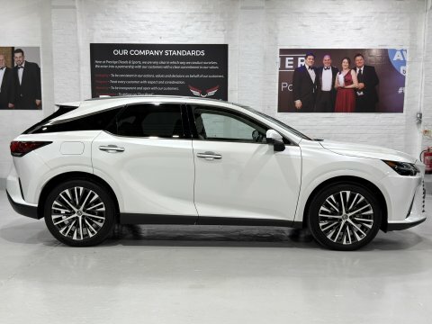 Lexus RX Premium Plus YP23XPB White #5