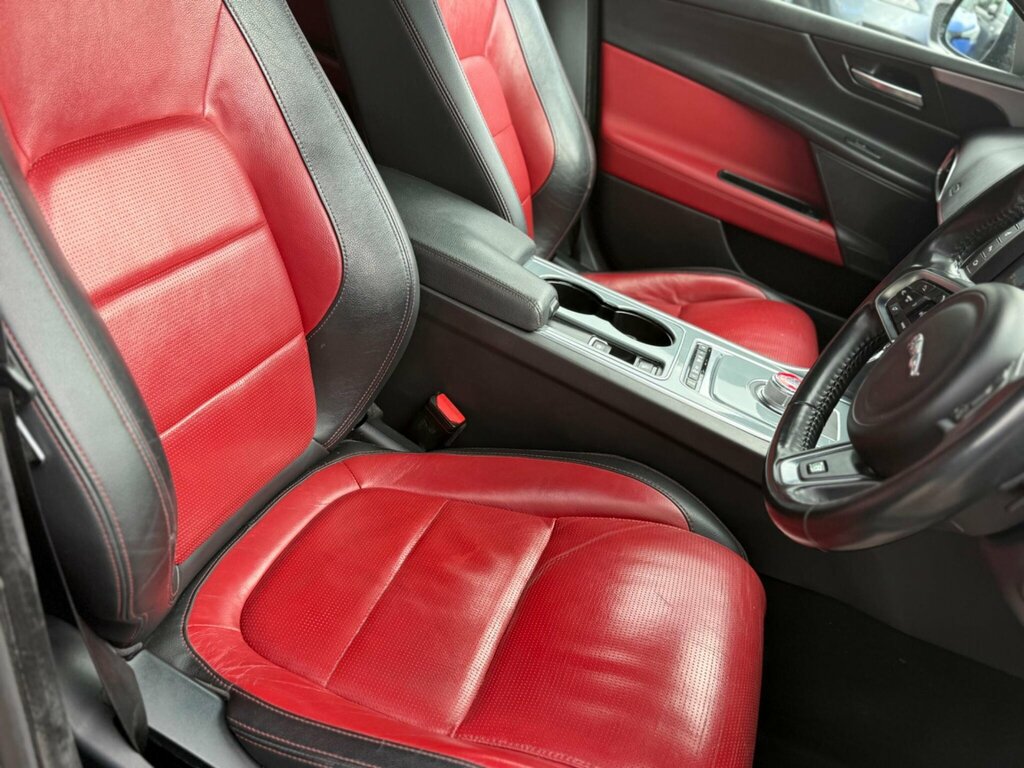 Jaguar XE  Black #12