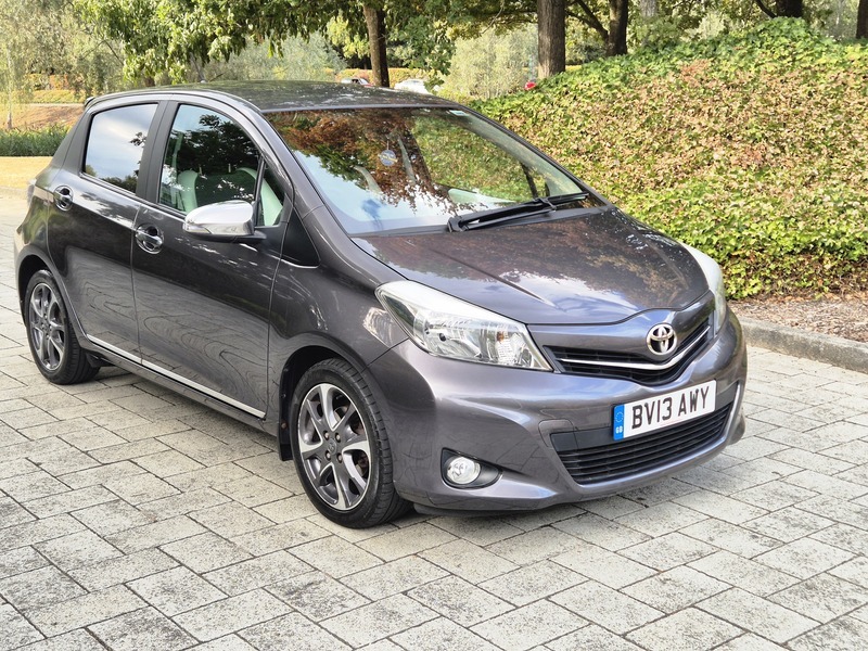 Toyota Yaris 1.33 Dual Vvt-i Trend Grey #5