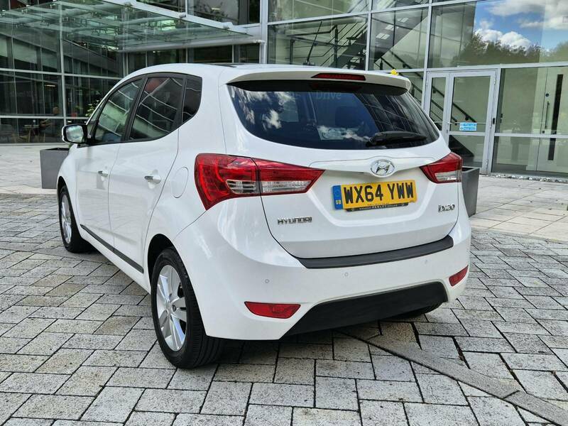 Hyundai Ix20 1.4 Style Hatchback White #4