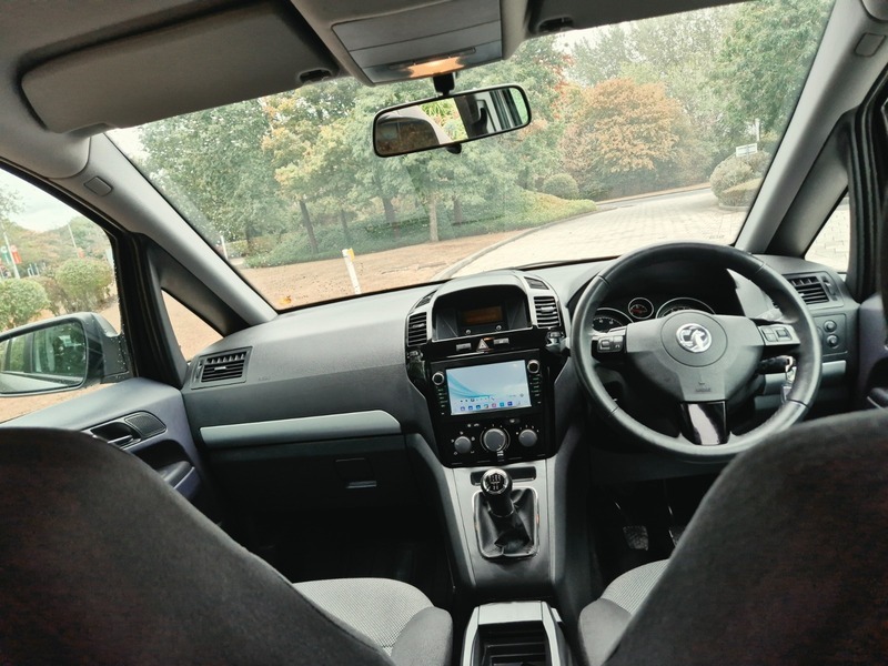 Vauxhall Zafira Design Red #11