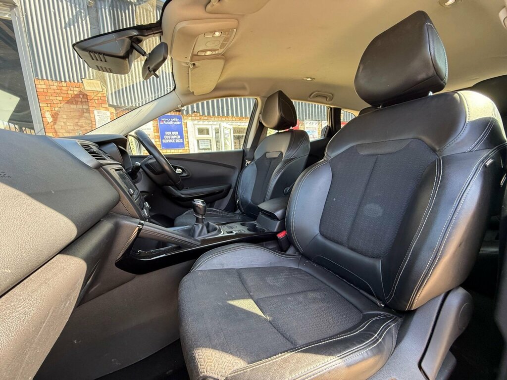 Renault Kadjar 1.5 Dci Dynamique S Nav Euro 6 Ss Black #6