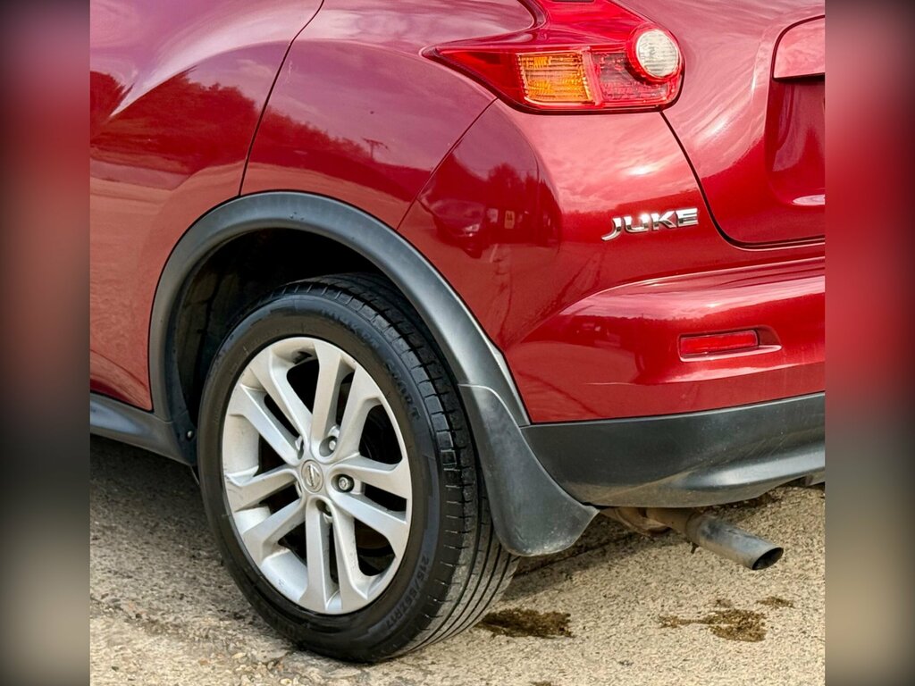 Nissan Juke 1.6 Acenta Premium Cvt Euro 5 Red #28