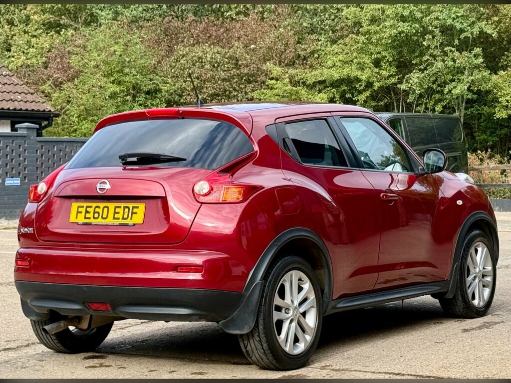 Nissan Juke 1.6 Acenta Premium Cvt Euro 5 Red #6