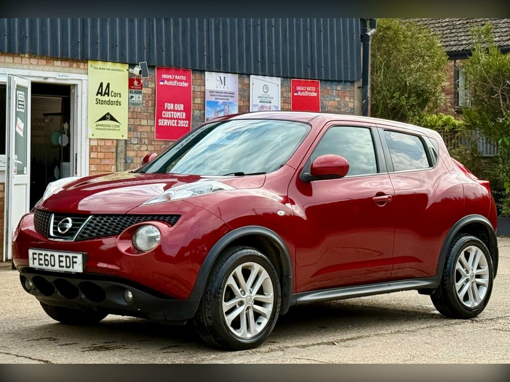Nissan Juke 1.6 Acenta Premium Cvt Euro 5 Red #2