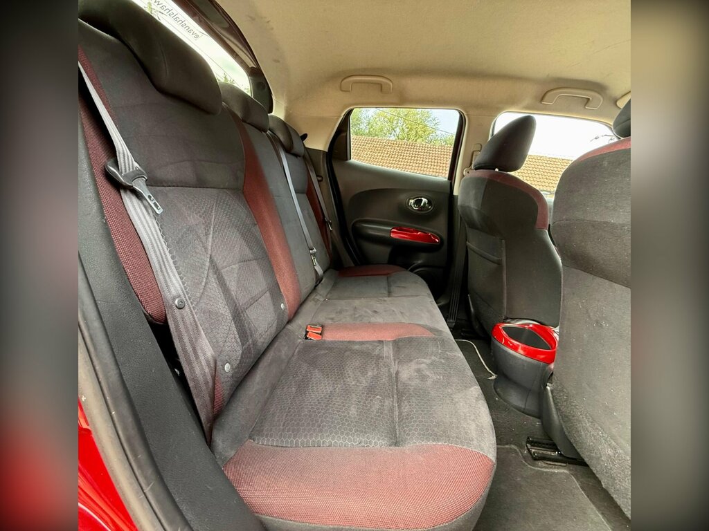 Nissan Juke 1.6 Acenta Premium Cvt Euro 5 Red #16