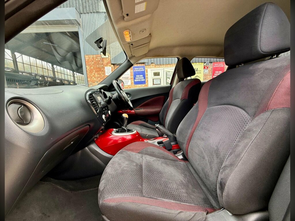 Nissan Juke 1.6 Acenta Premium Cvt Euro 5 Red #12