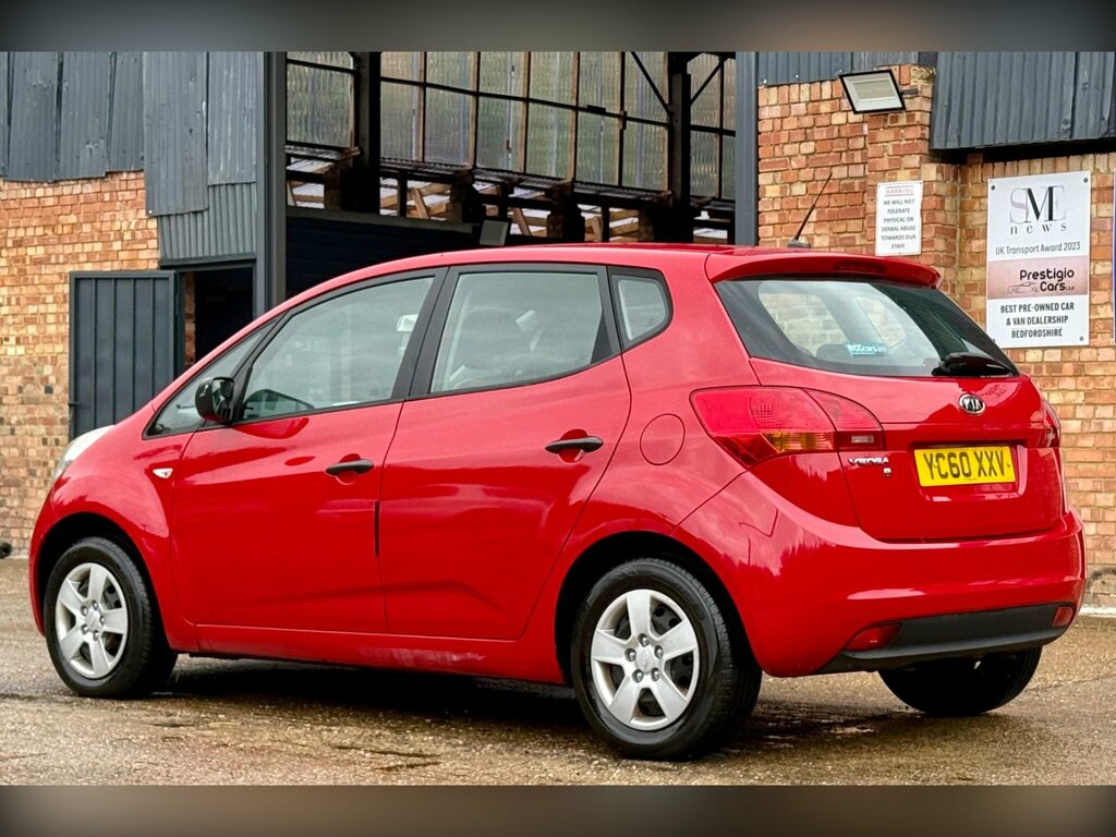 Kia Venga 1.4 1 Euro 5 Red #4